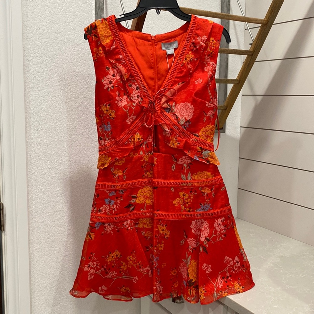 Red floral Finders dress, size medium. New with tags.